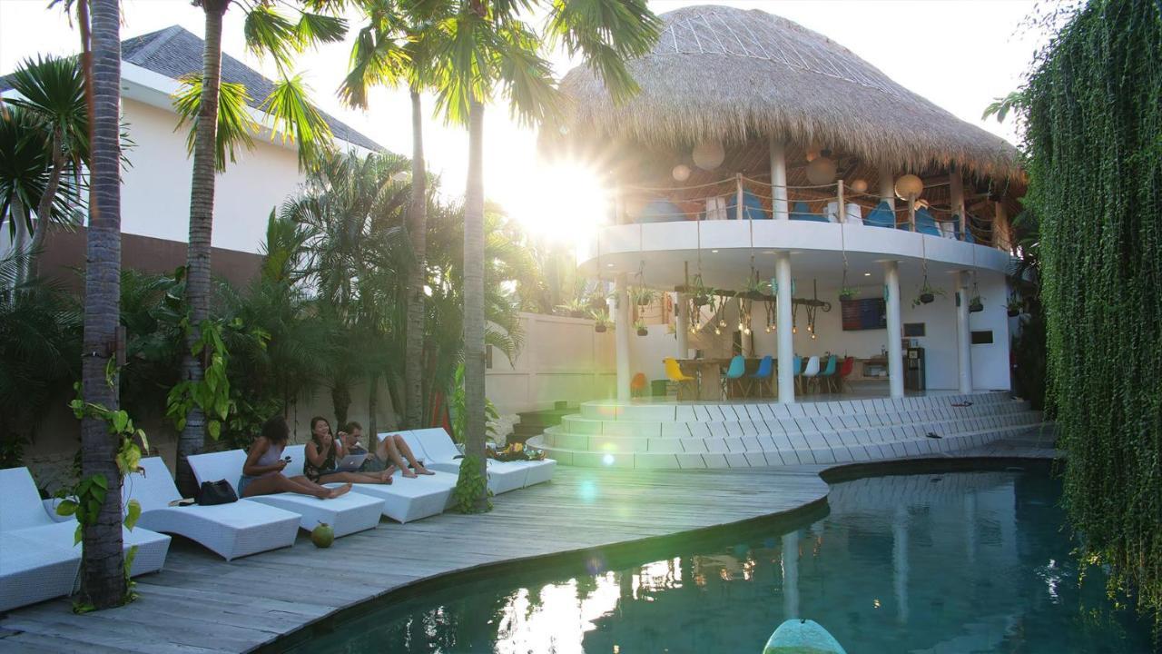 The Green Room Canggu Екстериор снимка