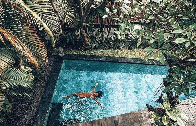 The Green Room Canggu Екстериор снимка